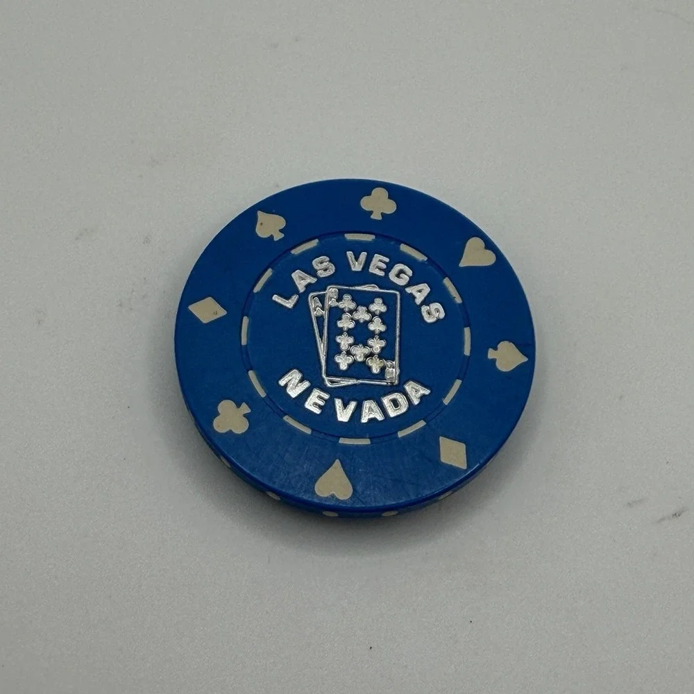 Las‎ Vegas Poker Chip Refrigerator Magnet Blue Nevada Gambling Souvenir Fridge